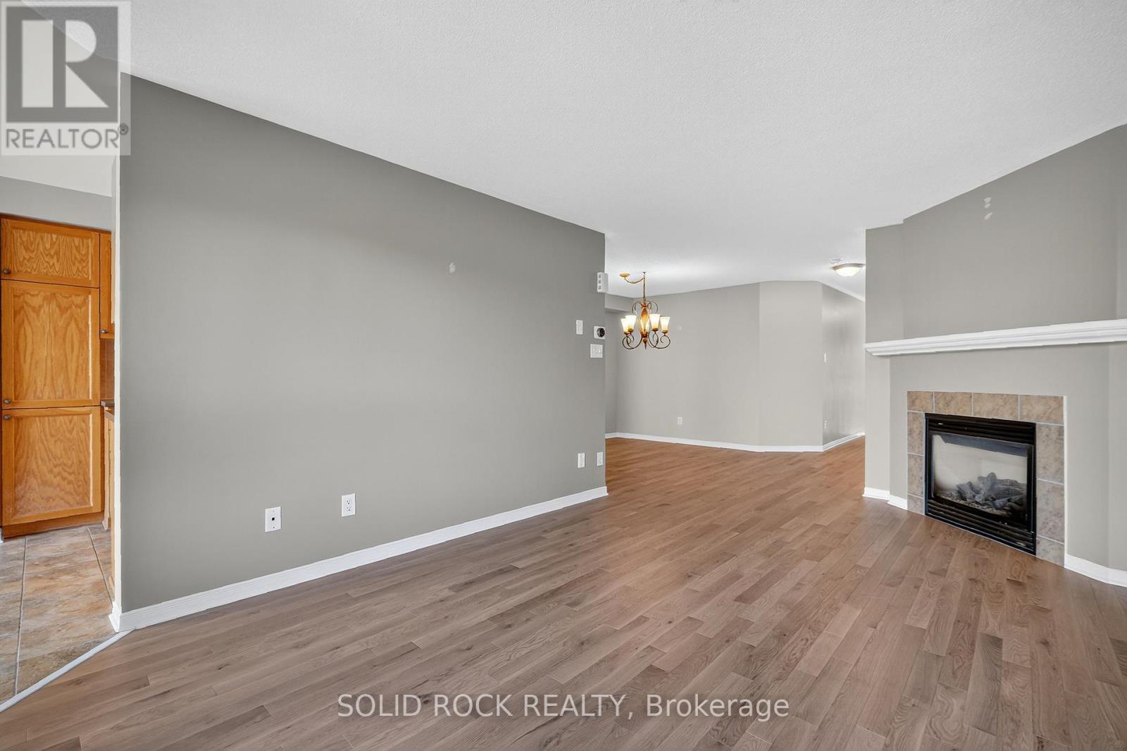 196 Trail Side Circle, Ottawa, Ontario  K4A 5B4 - Photo 11 - X12426746