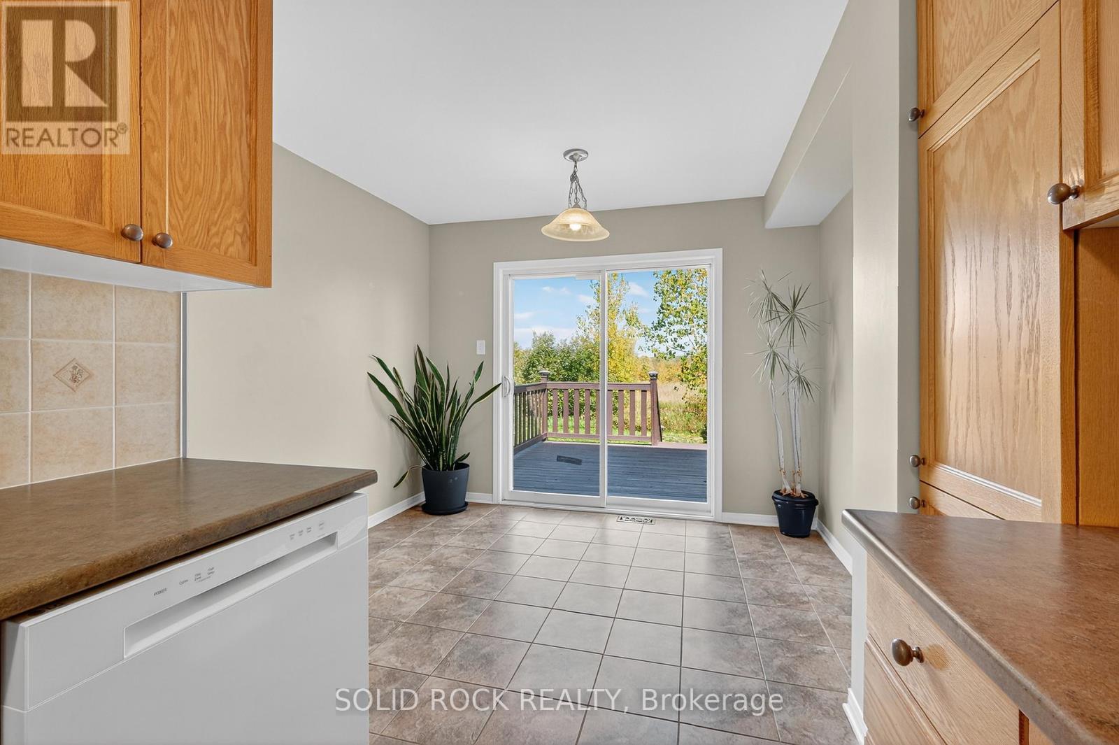 196 Trail Side Circle, Ottawa, Ontario  K4A 5B4 - Photo 13 - X12426746