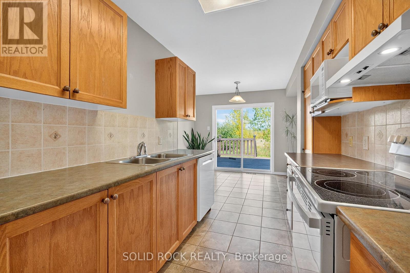 196 Trail Side Circle, Ottawa, Ontario  K4A 5B4 - Photo 14 - X12426746