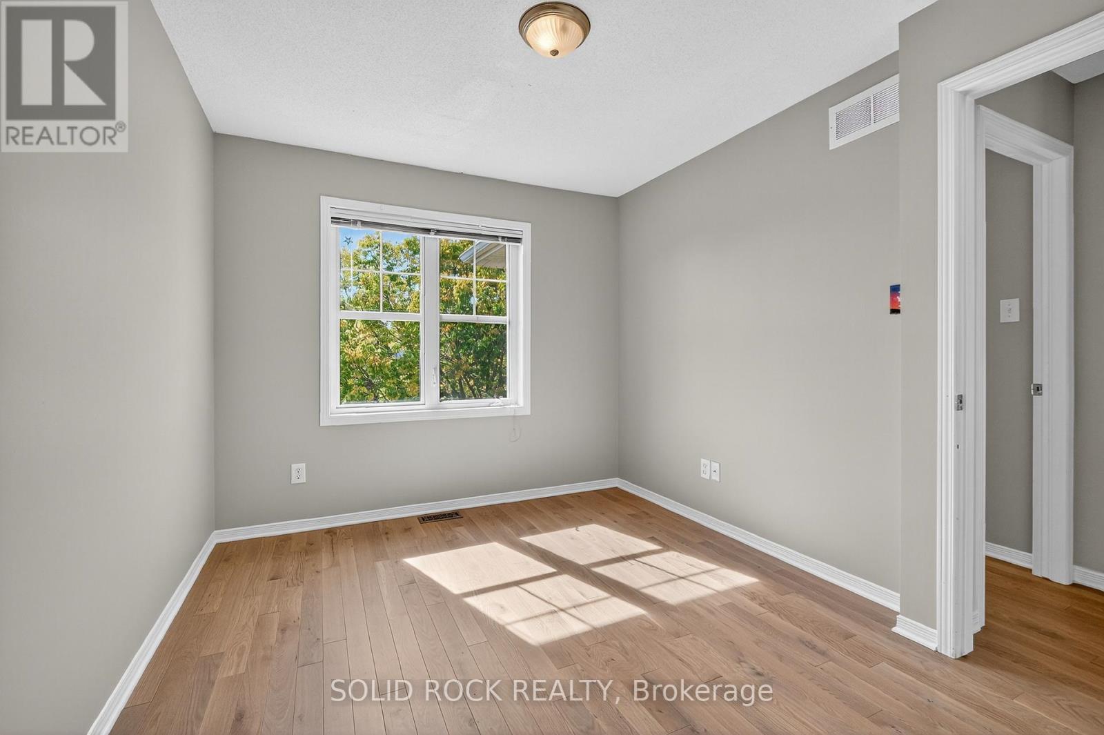 196 Trail Side Circle, Ottawa, Ontario  K4A 5B4 - Photo 21 - X12426746