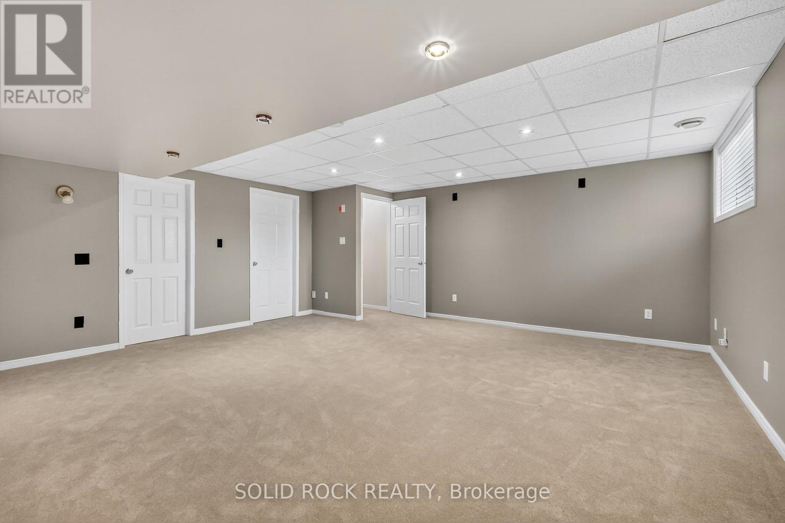 196 Trail Side Circle, Ottawa, Ontario  K4A 5B4 - Photo 32 - X12426746