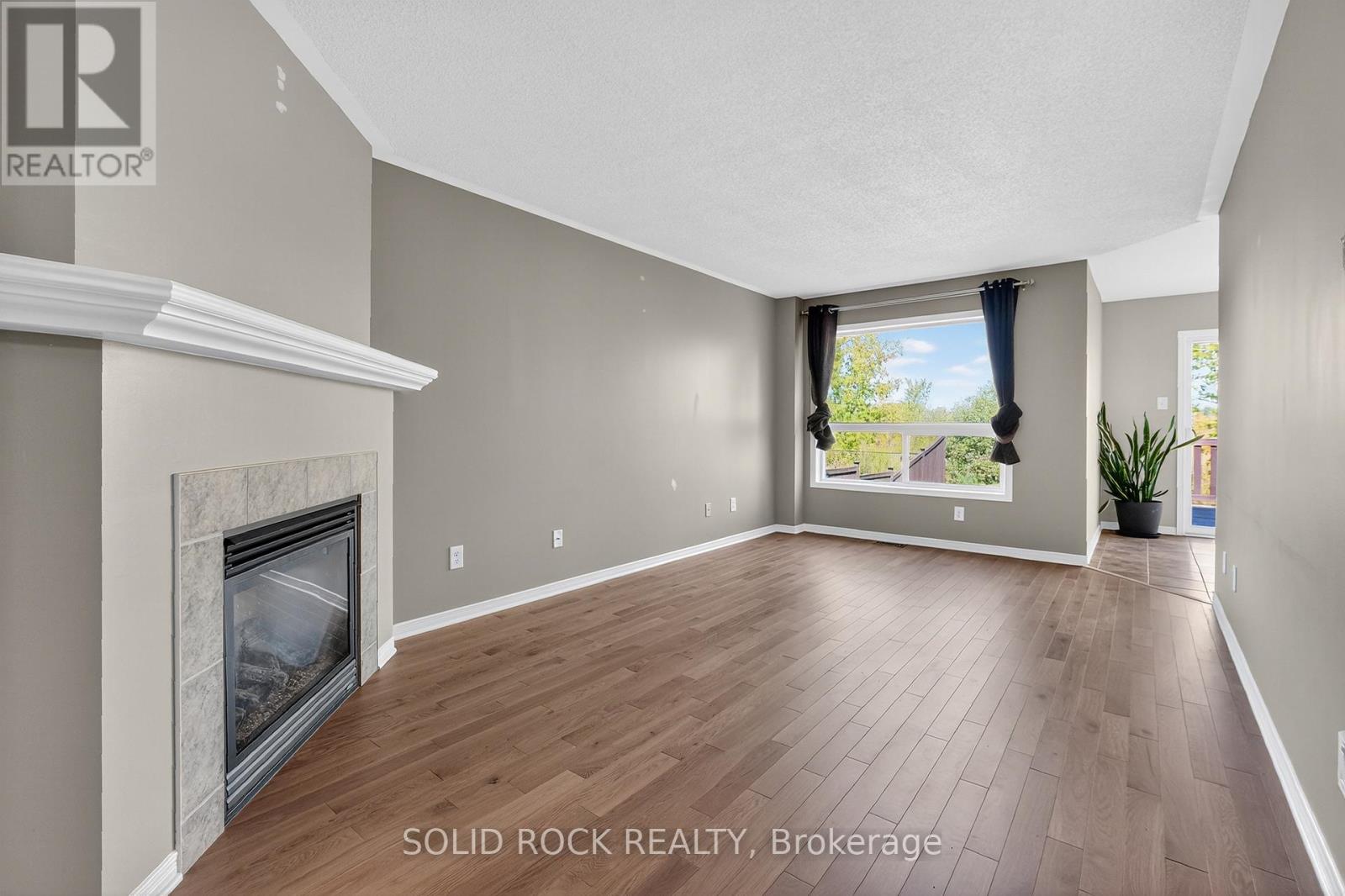 196 Trail Side Circle, Ottawa, Ontario  K4A 5B4 - Photo 9 - X12426746