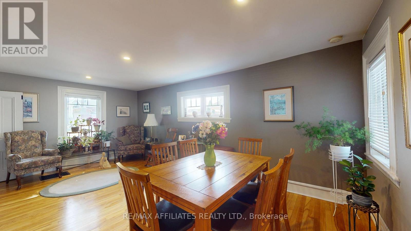2 Daniel Street, Brockville, Ontario  K6V 4Z3 - Photo 11 - X12426755