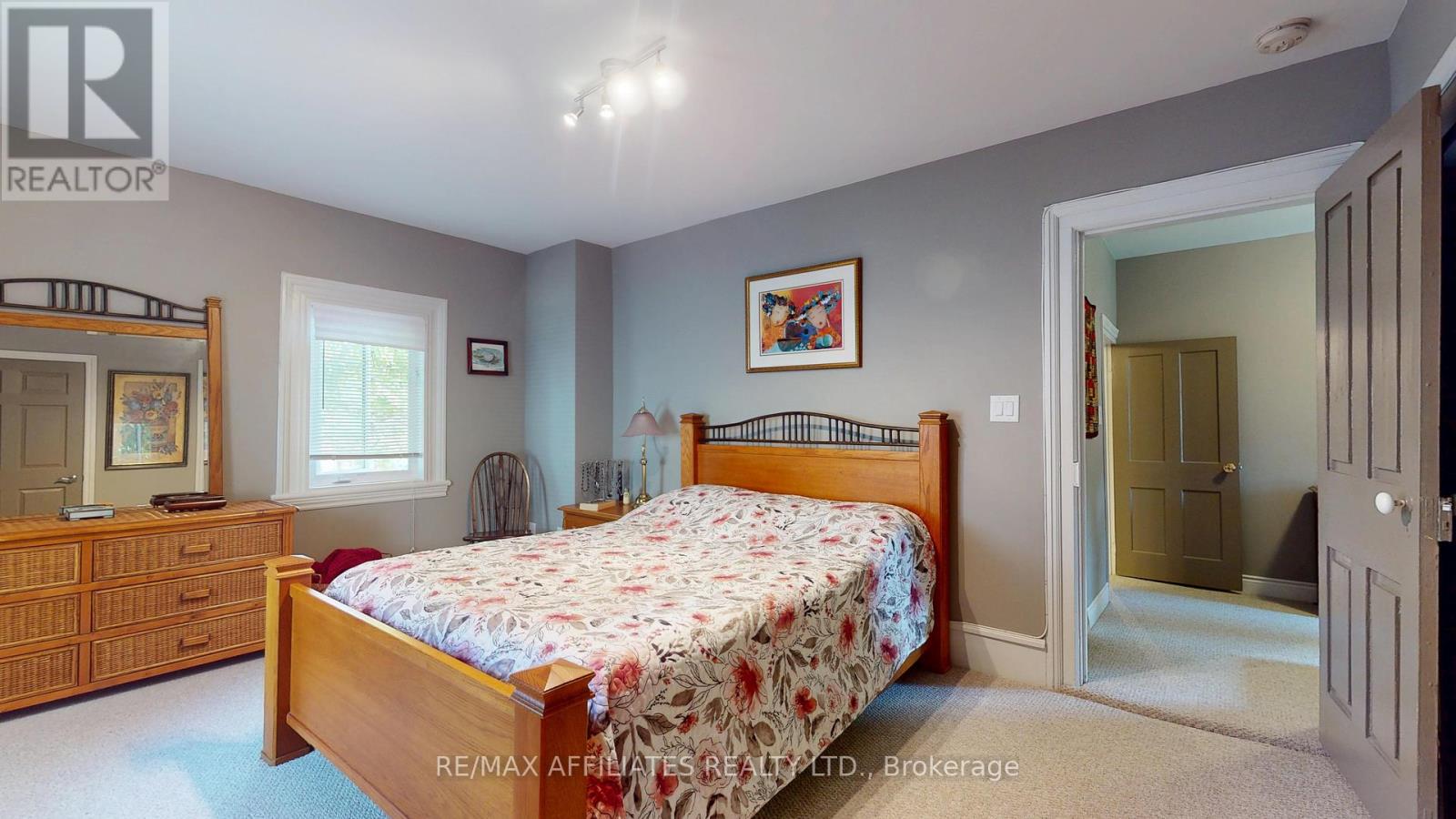 2 Daniel Street, Brockville, Ontario  K6V 4Z3 - Photo 19 - X12426755