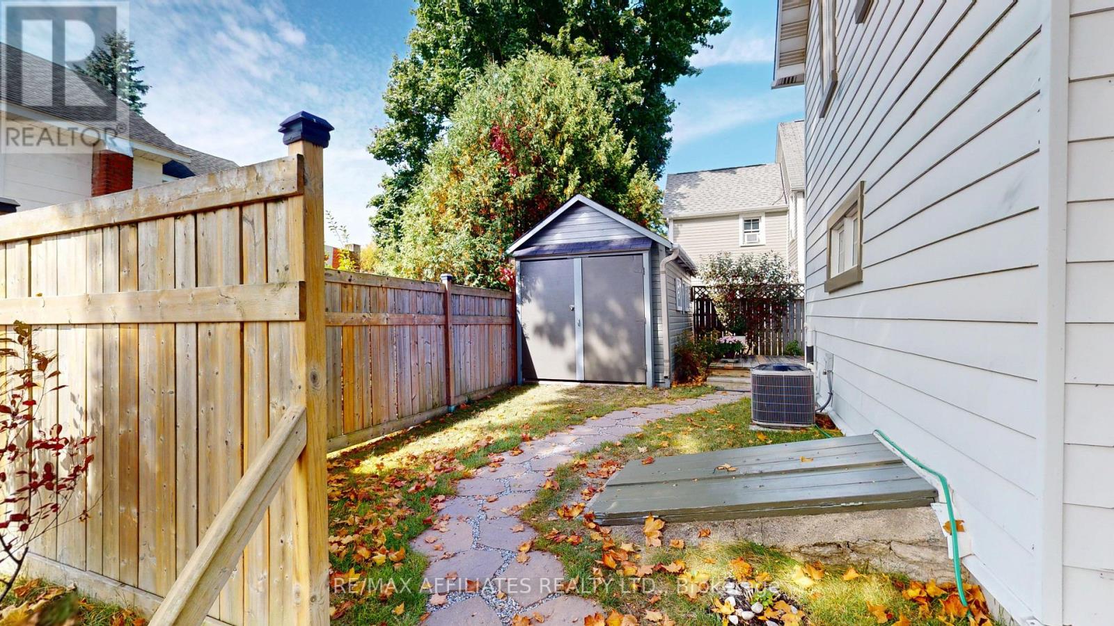 2 Daniel Street, Brockville, Ontario  K6V 4Z3 - Photo 29 - X12426755