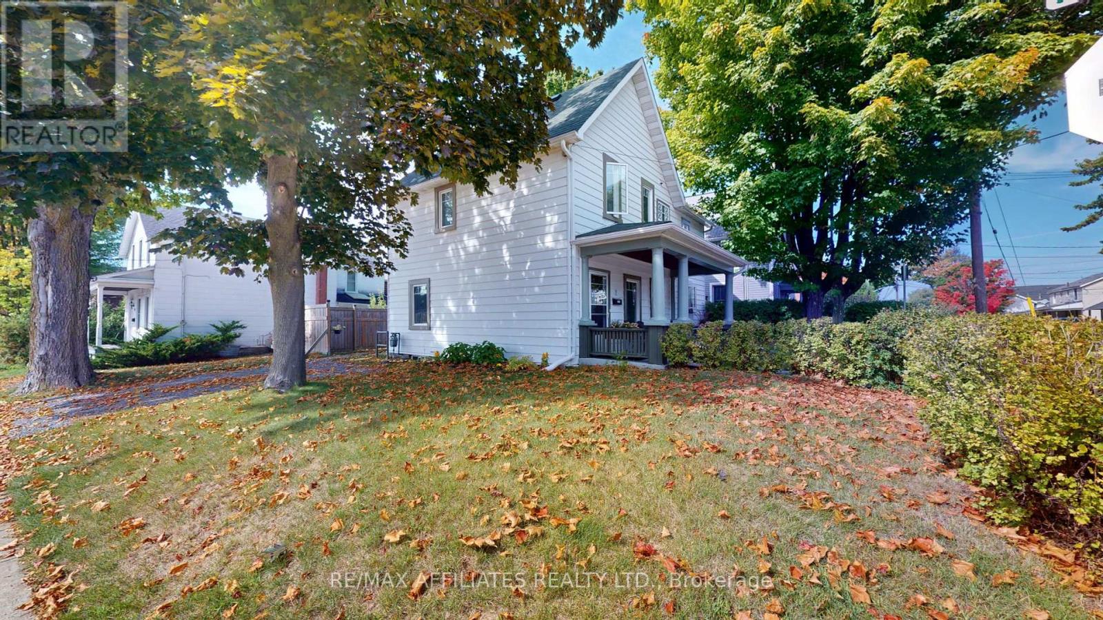 2 Daniel Street, Brockville, Ontario  K6V 4Z3 - Photo 31 - X12426755