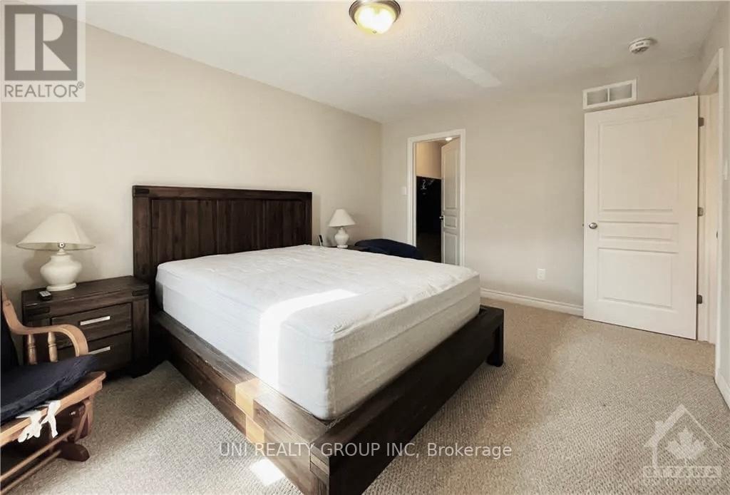 520 Earnscliffe Grove, Ottawa, Ontario  K4M 0E2 - Photo 16 - X12426772