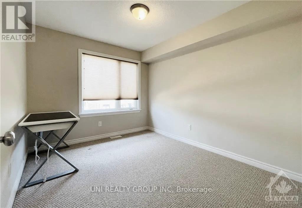 520 Earnscliffe Grove, Ottawa, Ontario  K4M 0E2 - Photo 18 - X12426772