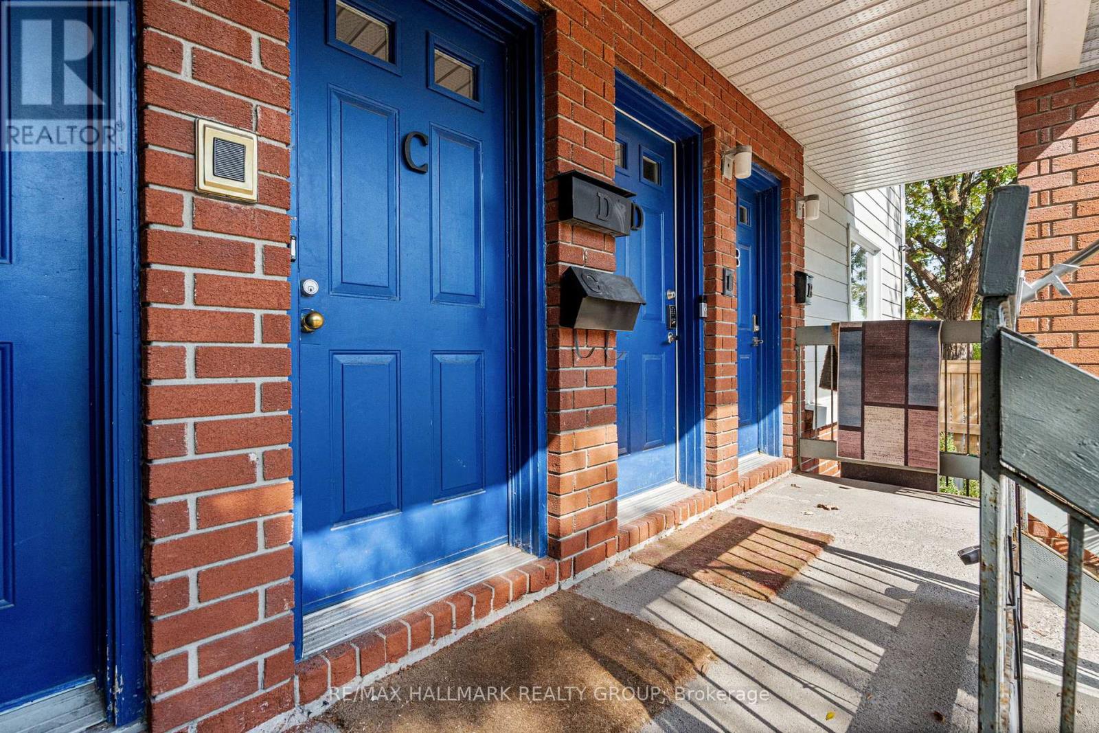 C - 311 Presland Road, Ottawa, Ontario  K1K 2B6 - Photo 2 - X12426799