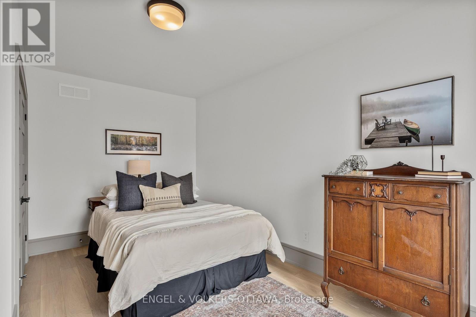 37 Clarendon Avenue, Ottawa, Ontario  K1Y 0P3 - Photo 29 - X12426825