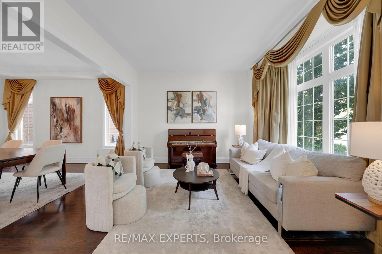 134 Orleans Circle, Vaughan, Ontario  L4H 0V3 - Photo 11 - N12426627
