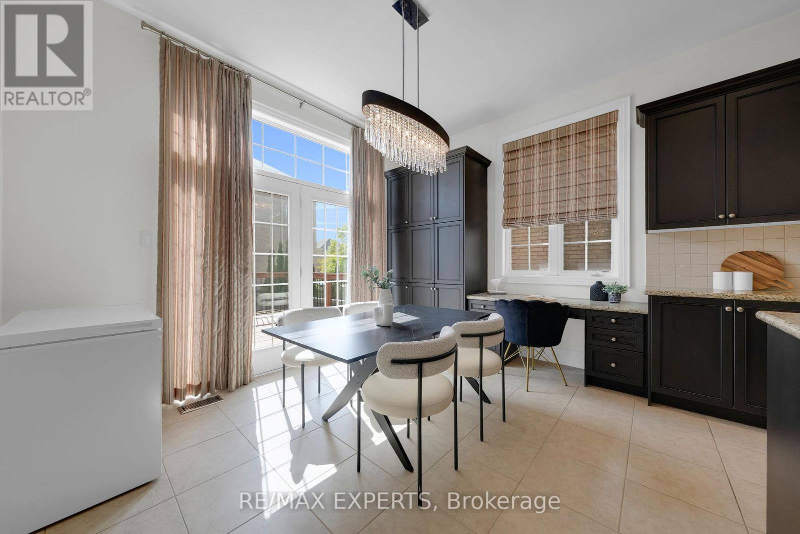 134 Orleans Circle, Vaughan, Ontario  L4H 0V3 - Photo 20 - N12426627