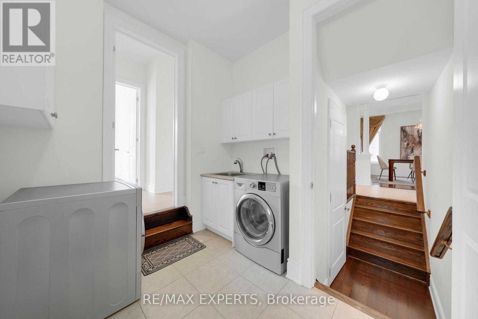 134 Orleans Circle, Vaughan, Ontario  L4H 0V3 - Photo 28 - N12426627
