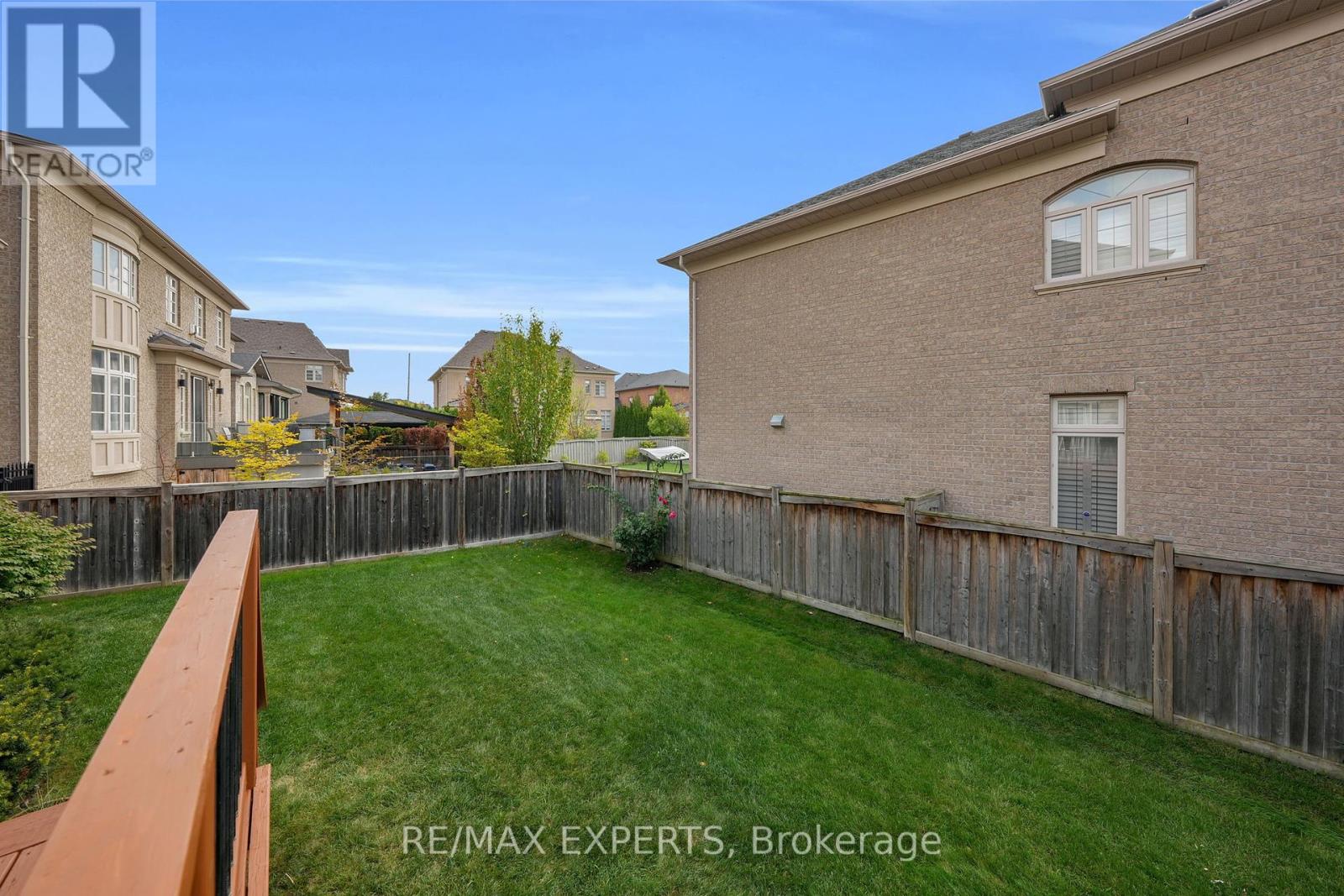 134 Orleans Circle, Vaughan, Ontario  L4H 0V3 - Photo 50 - N12426627
