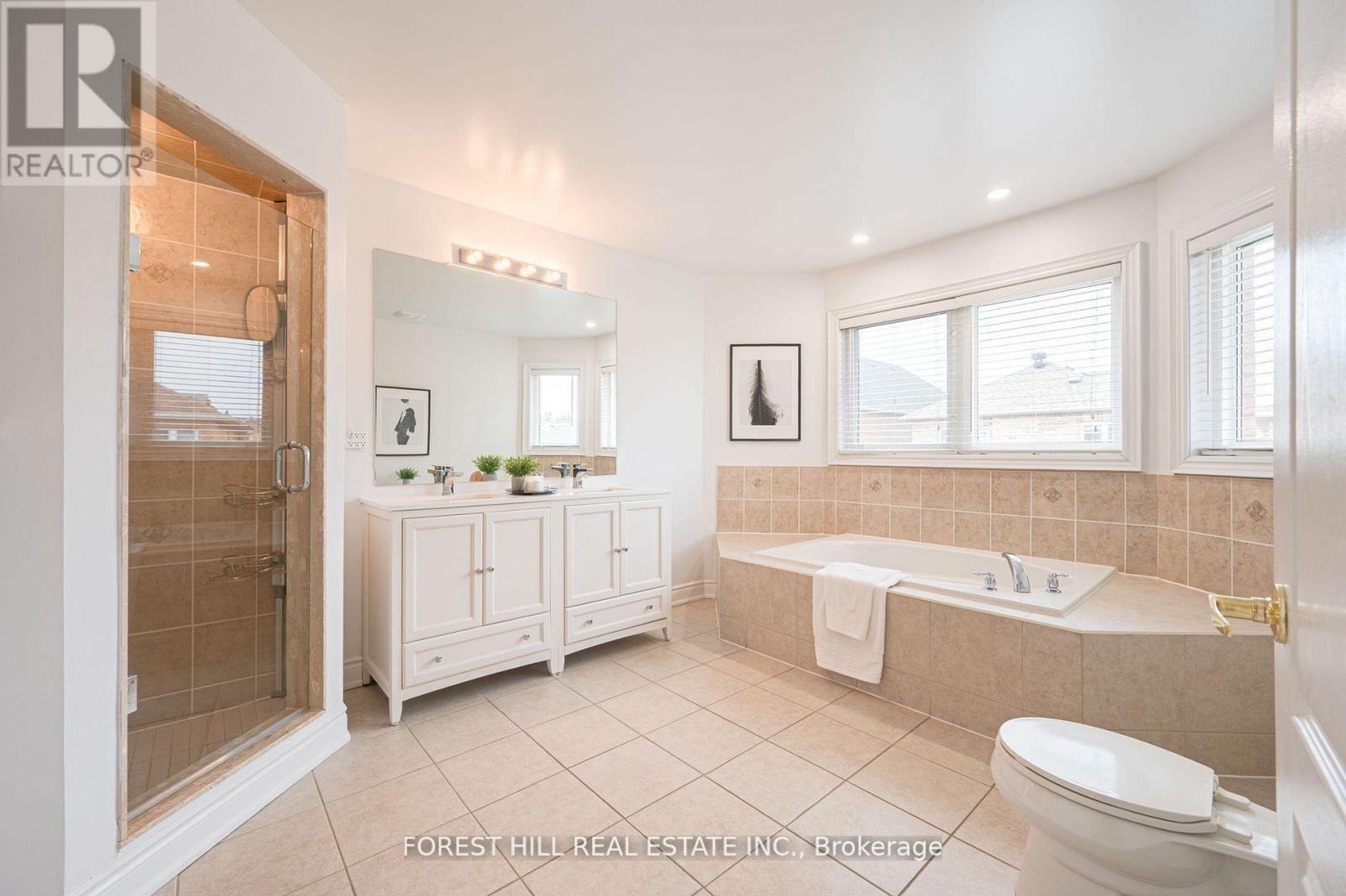 486 Apple Blossom Drive, Vaughan, Ontario  L4J 9A3 - Photo 18 - N12426673