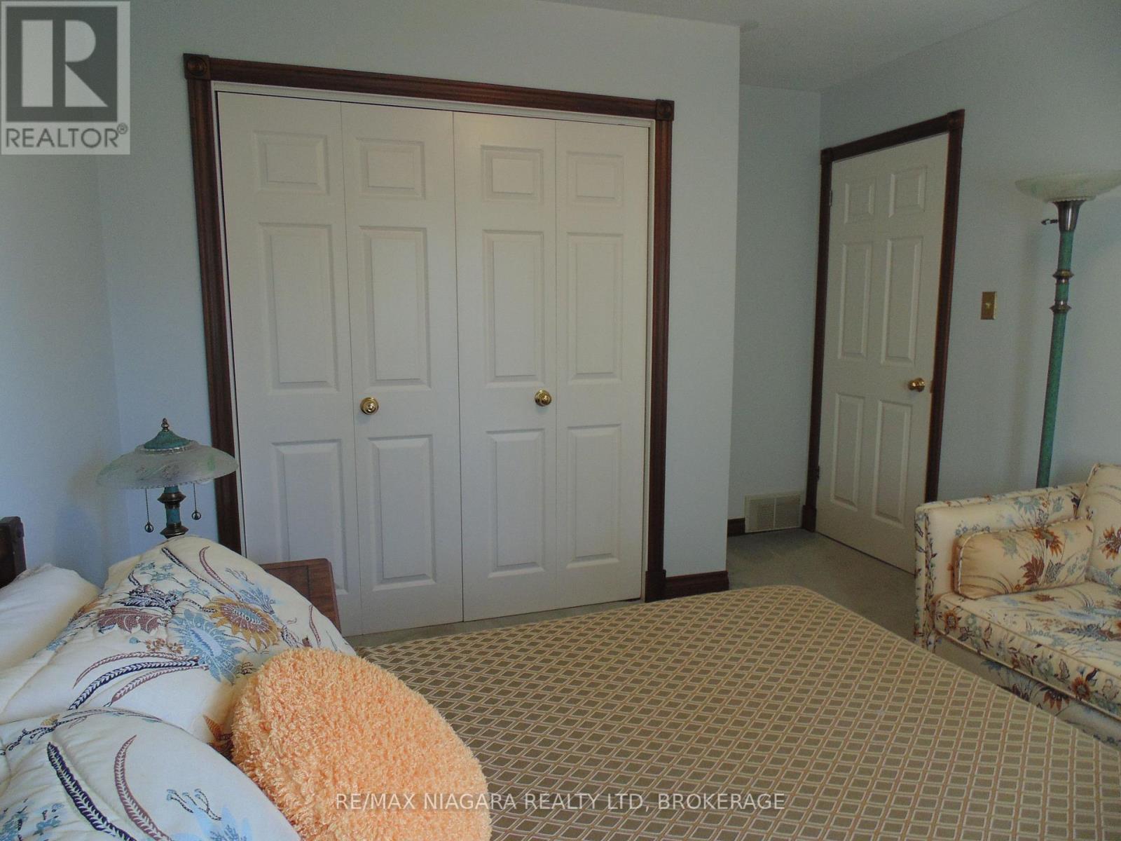 683 Canboro Road, Pelham, Ontario  L0S 1C0 - Photo 23 - X12426712