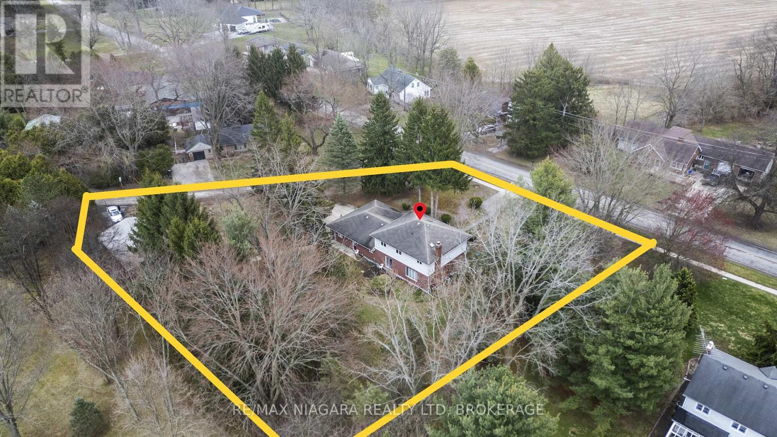 683 Canboro Road, Pelham, Ontario  L0S 1C0 - Photo 41 - X12426712