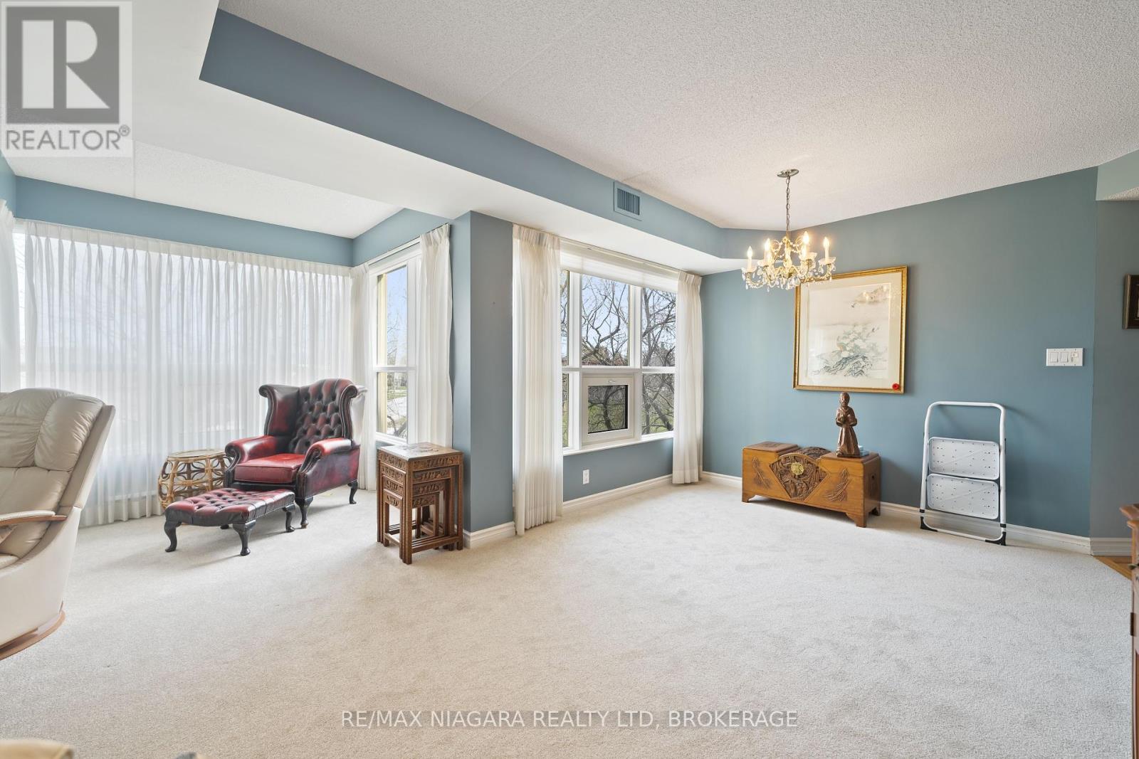 301 - 244 Lakeshore Road, St. Catharines, Ontario  L2M 1R6 - Photo 15 - X12426742