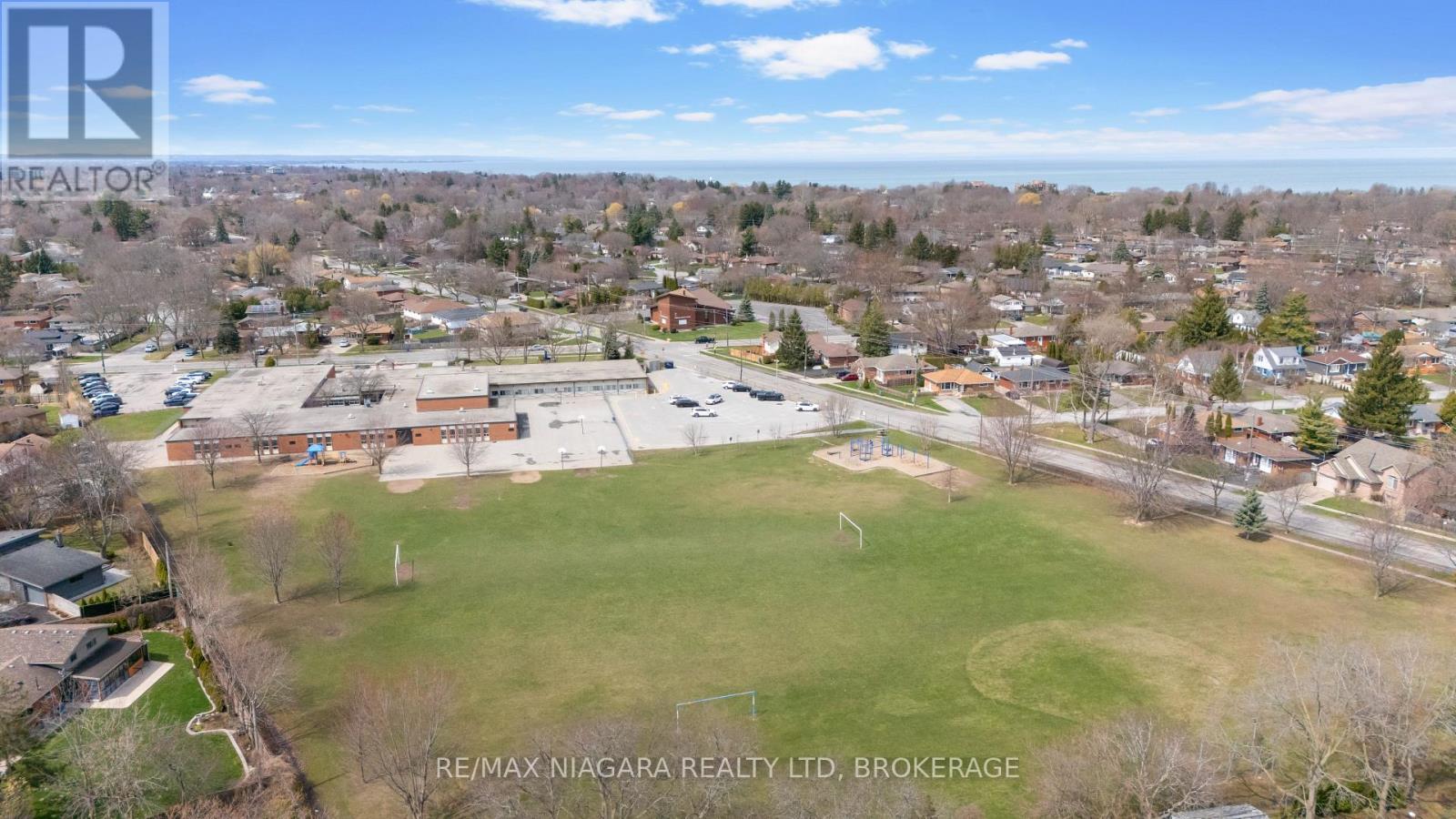 301 - 244 Lakeshore Road, St. Catharines, Ontario  L2M 1R6 - Photo 37 - X12426742