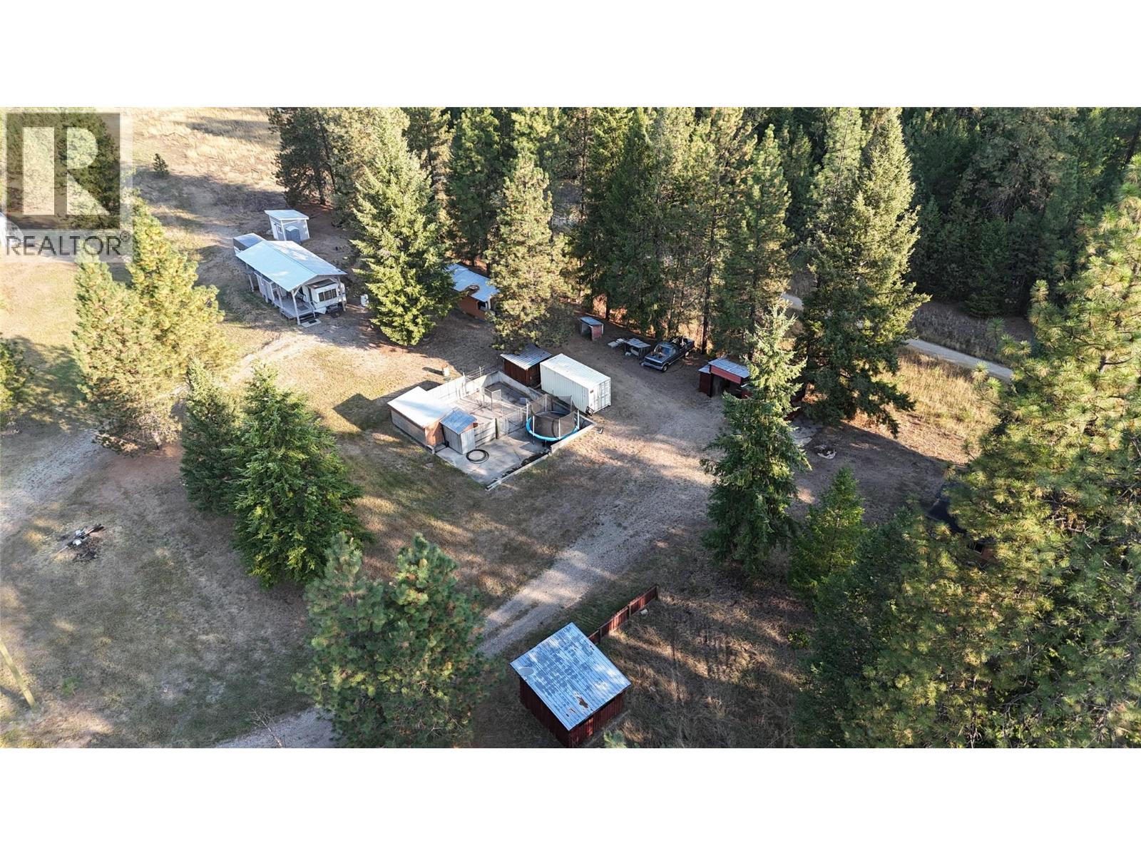 990 395 Highway, Christina Lake, British Columbia