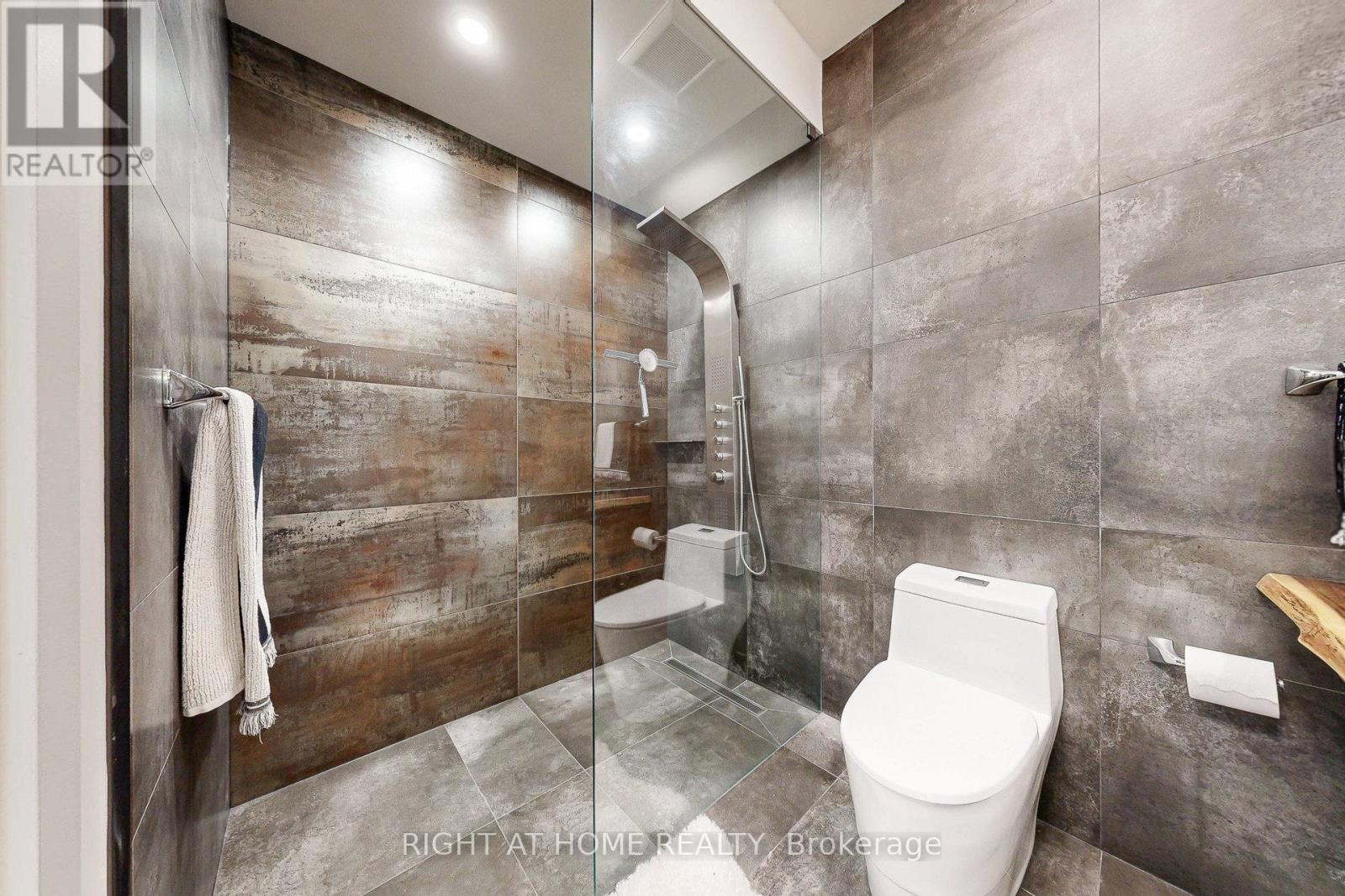700 Hillcrest Road, Pickering, Ontario  L1W 2P1 - Photo 39 - E12418734
