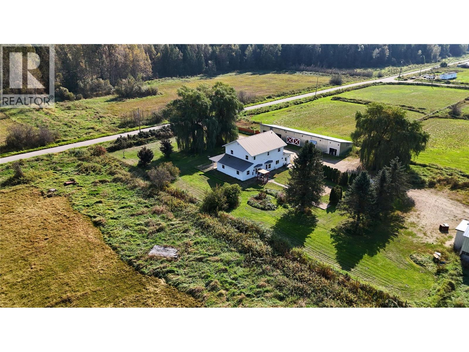 3695 Malakwa Loop Road, Malakwa, British Columbia