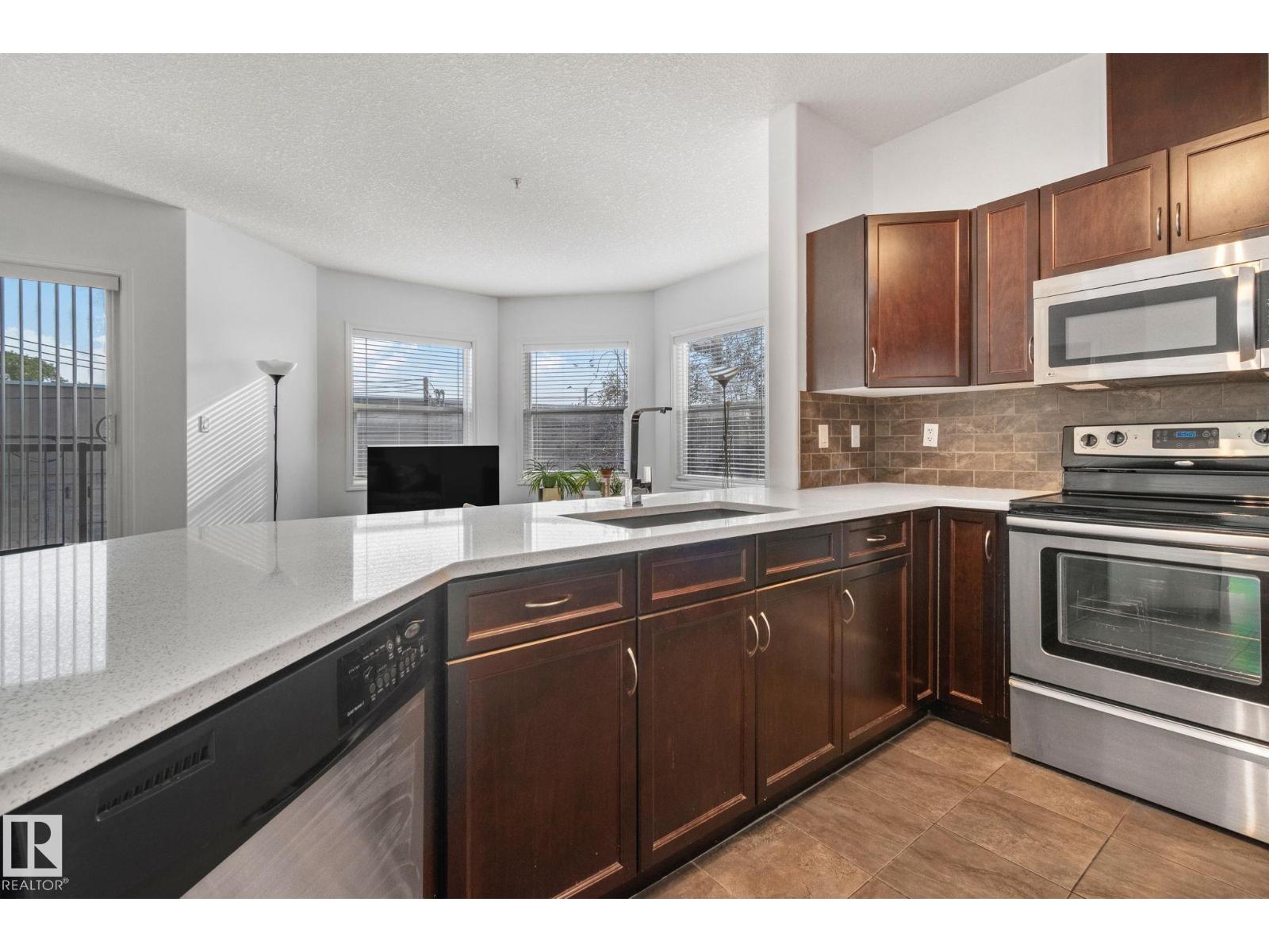 #207 9927 79 Av Nw, Edmonton, Alberta  T6E 1R3 - Photo 8 - E4459457