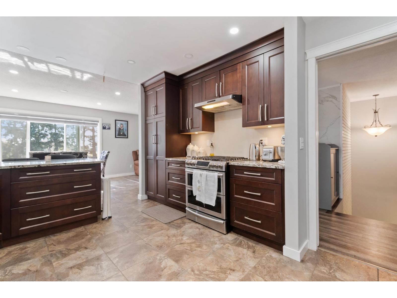 5460 Interprovincial Highway, Abbotsford, British Columbia  V3G 2P6 - Photo 13 - R3051860