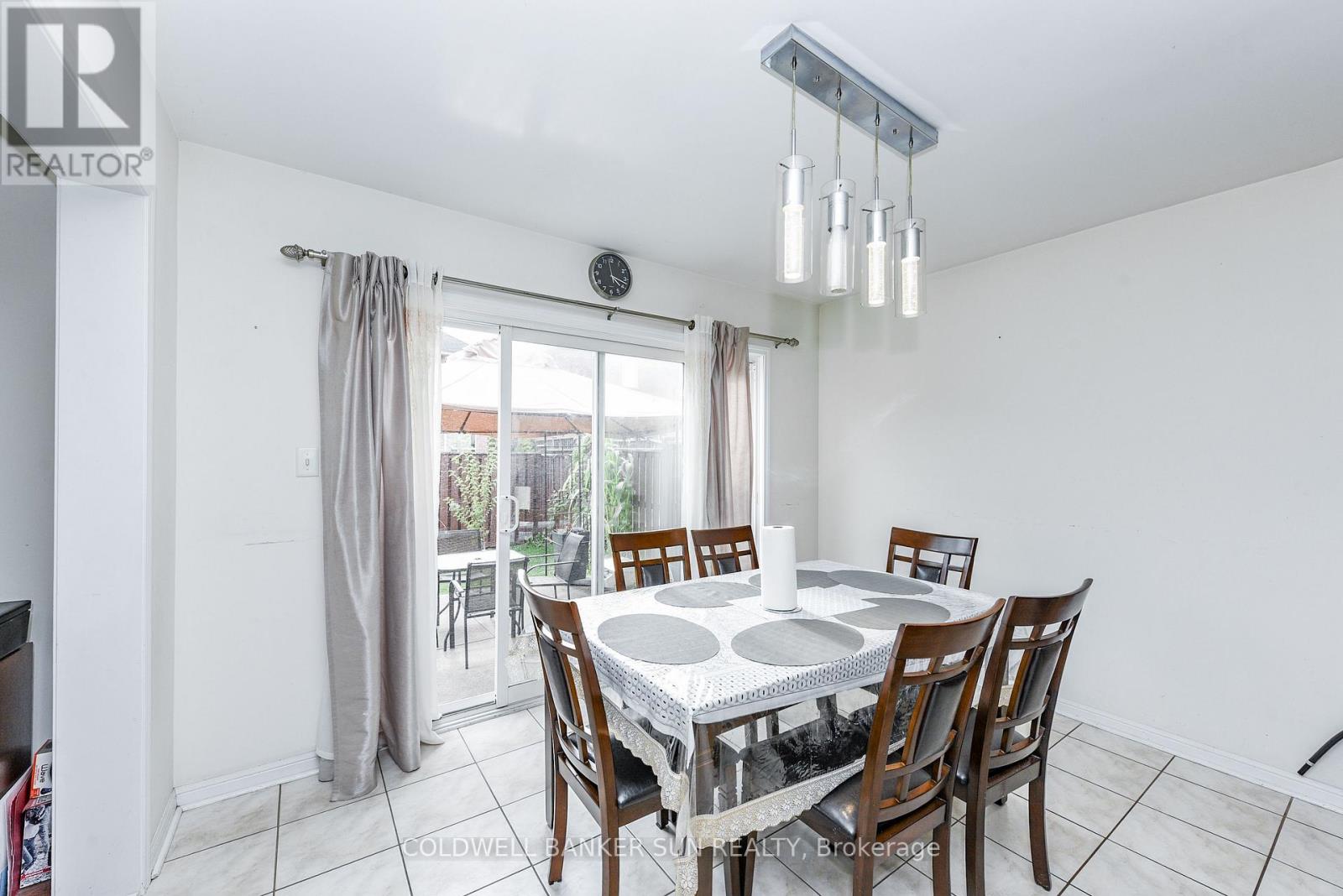 34 Benmore Crescent, Brampton, Ontario  L6P 2T3 - Photo 16 - W12426651