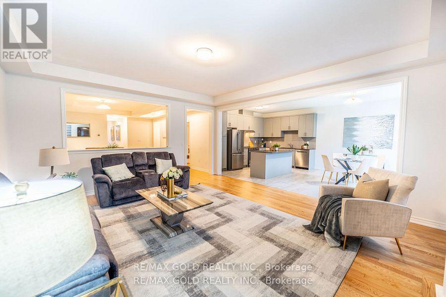 35 Academy Drive, Brampton, Ontario  L6P 3C9 - Photo 11 - W12426669