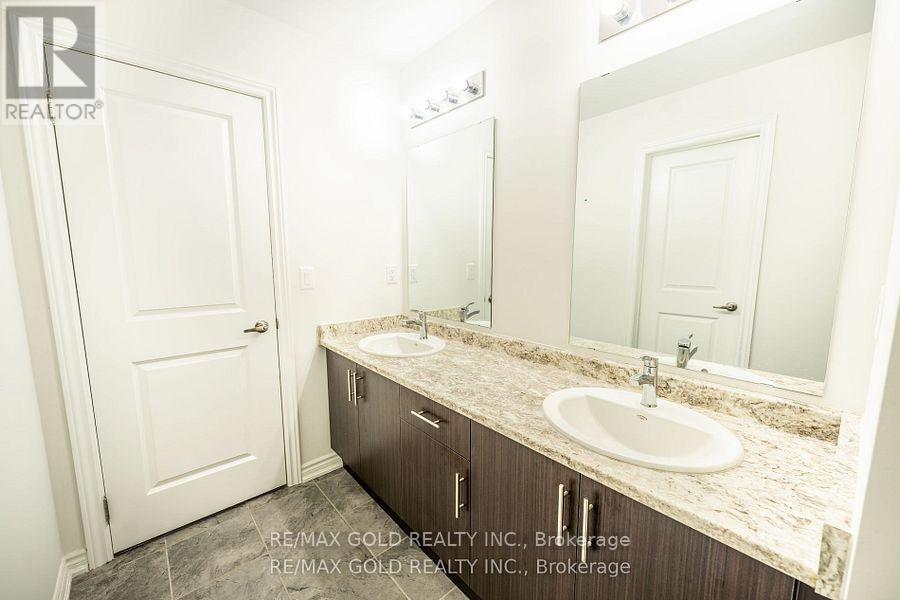 35 Academy Drive, Brampton, Ontario  L6P 3C9 - Photo 24 - W12426669