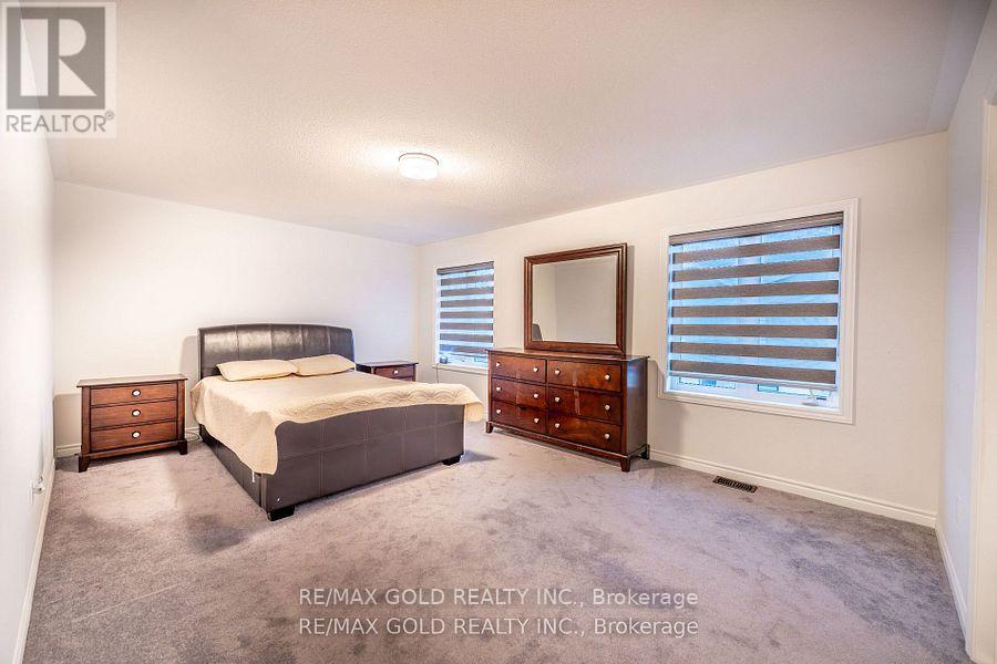 35 Academy Drive, Brampton, Ontario  L6P 3C9 - Photo 28 - W12426669