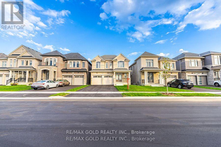 35 Academy Drive, Brampton, Ontario  L6P 3C9 - Photo 3 - W12426669