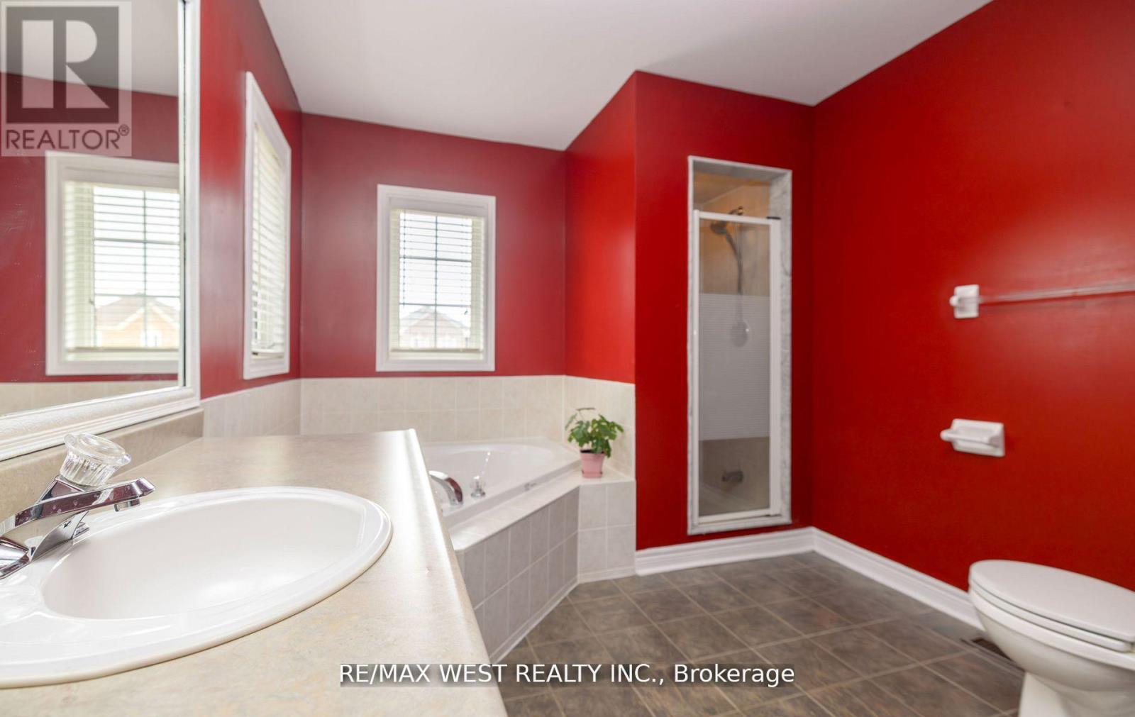 56 Meadow Oak Place, Toronto, Ontario  M9N 3Z6 - Photo 29 - W12426696
