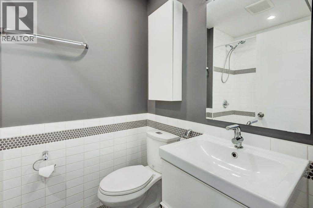 112 Selkirk Drive Sw, Calgary, Alberta  T2W 0M4 - Photo 20 - A2257935