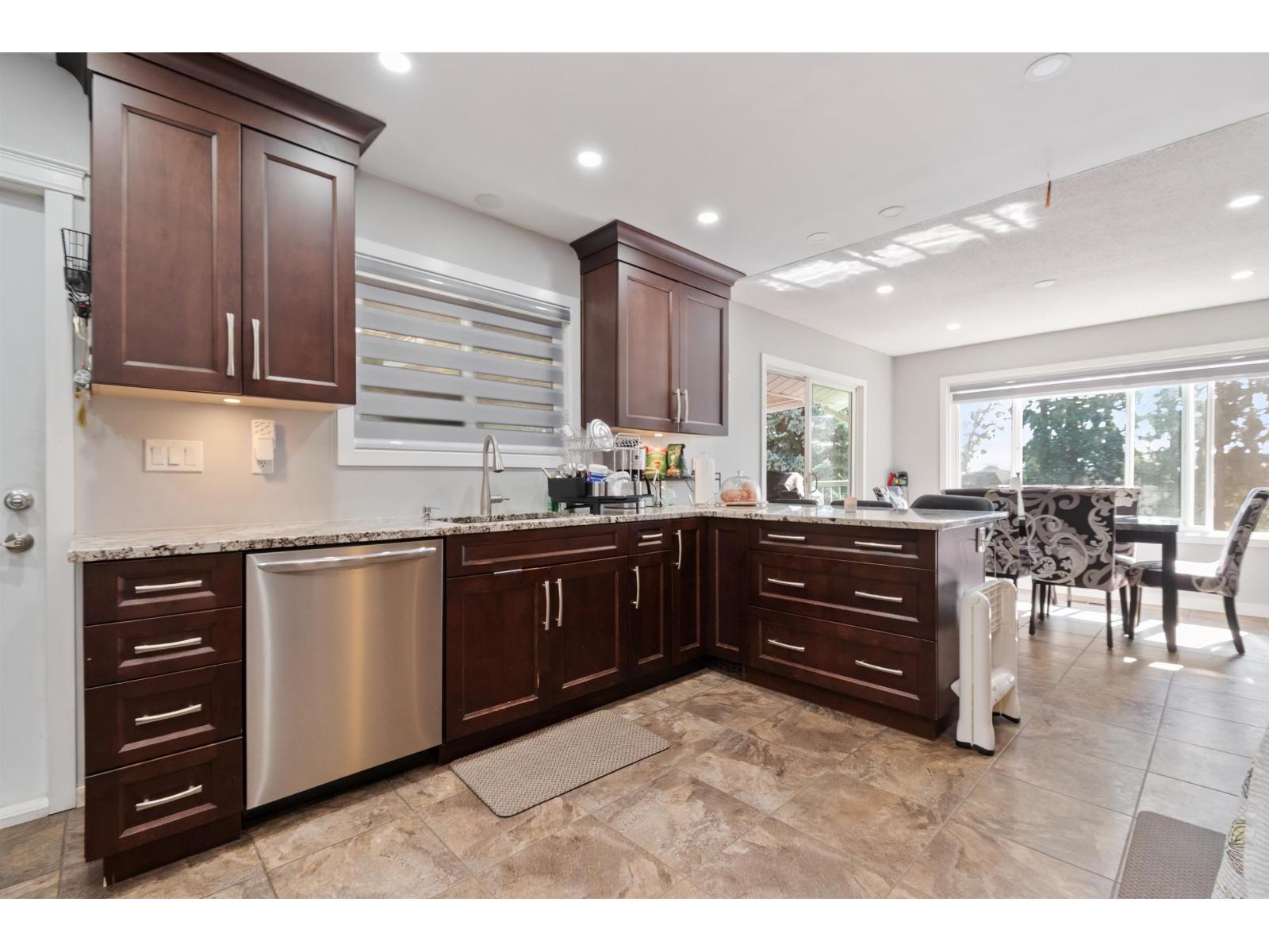 5460 Interprovincial Highway, Abbotsford, British Columbia  V3G 2P6 - Photo 11 - R3051860