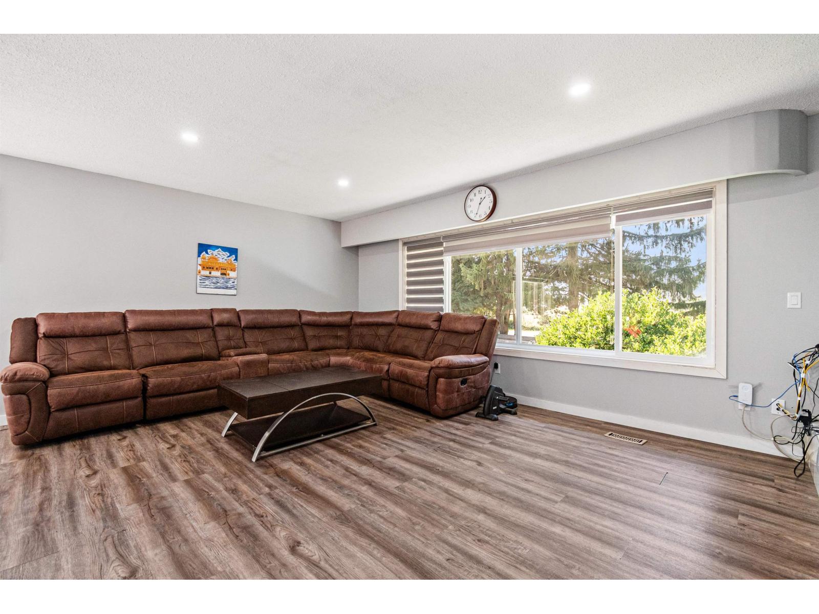 5460 Interprovincial Highway, Abbotsford, British Columbia  V3G 2P6 - Photo 5 - R3051860