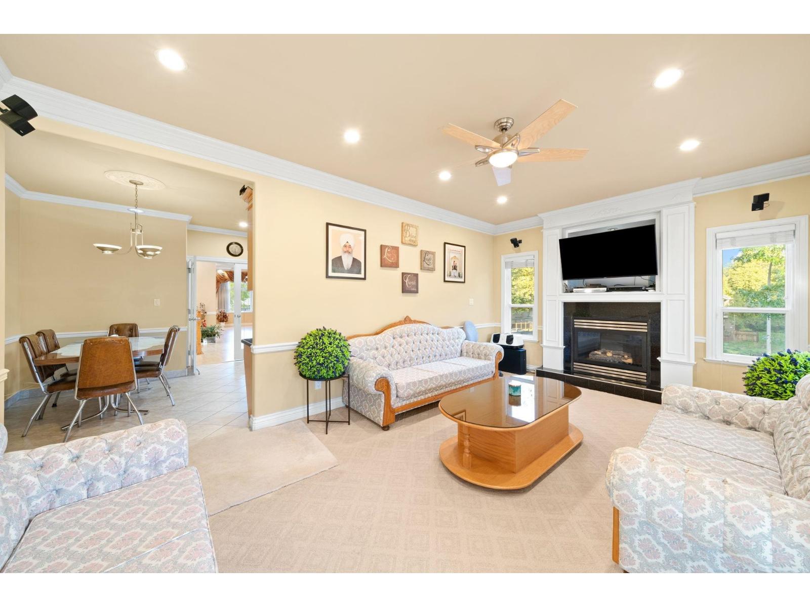 12336 Iona Place, Surrey, British Columbia  V3V 6P6 - Photo 11 - R3052258