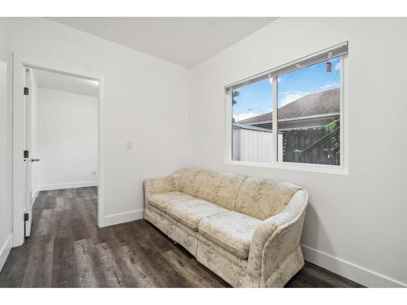 15598 Roper Avenue, White Rock, British Columbia  V4B 2G5 - Photo 29 - R3052114