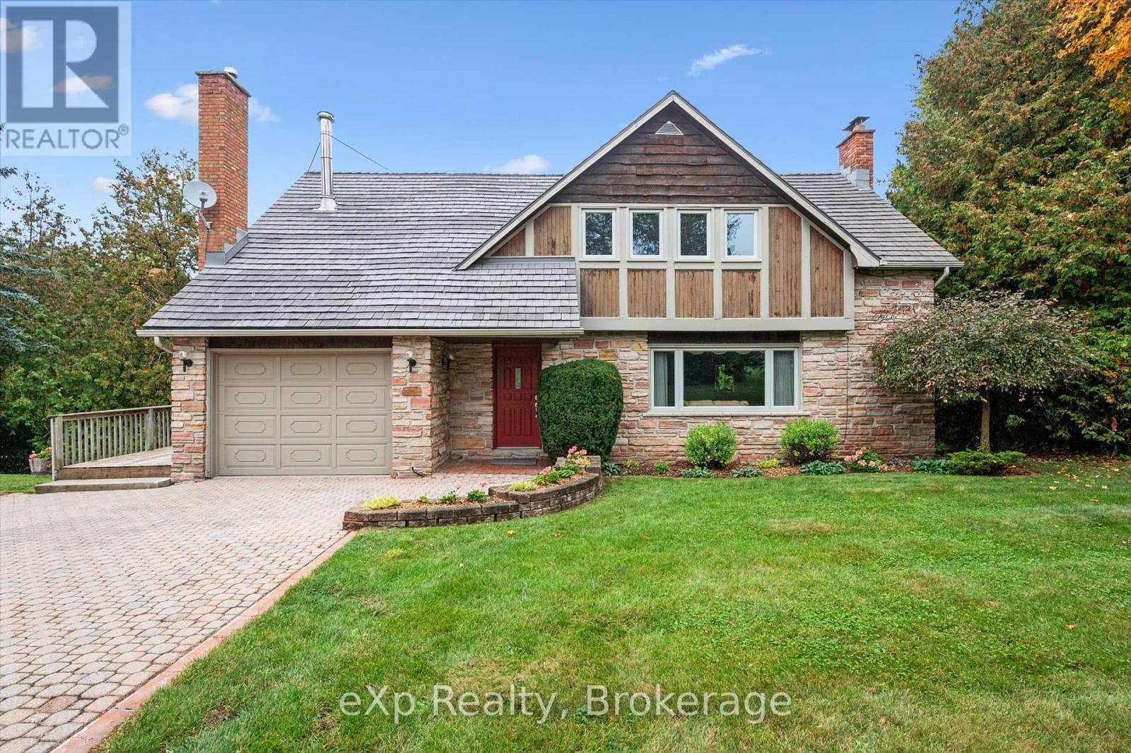 Property at 32 GLENHOLM DRIVE image 1