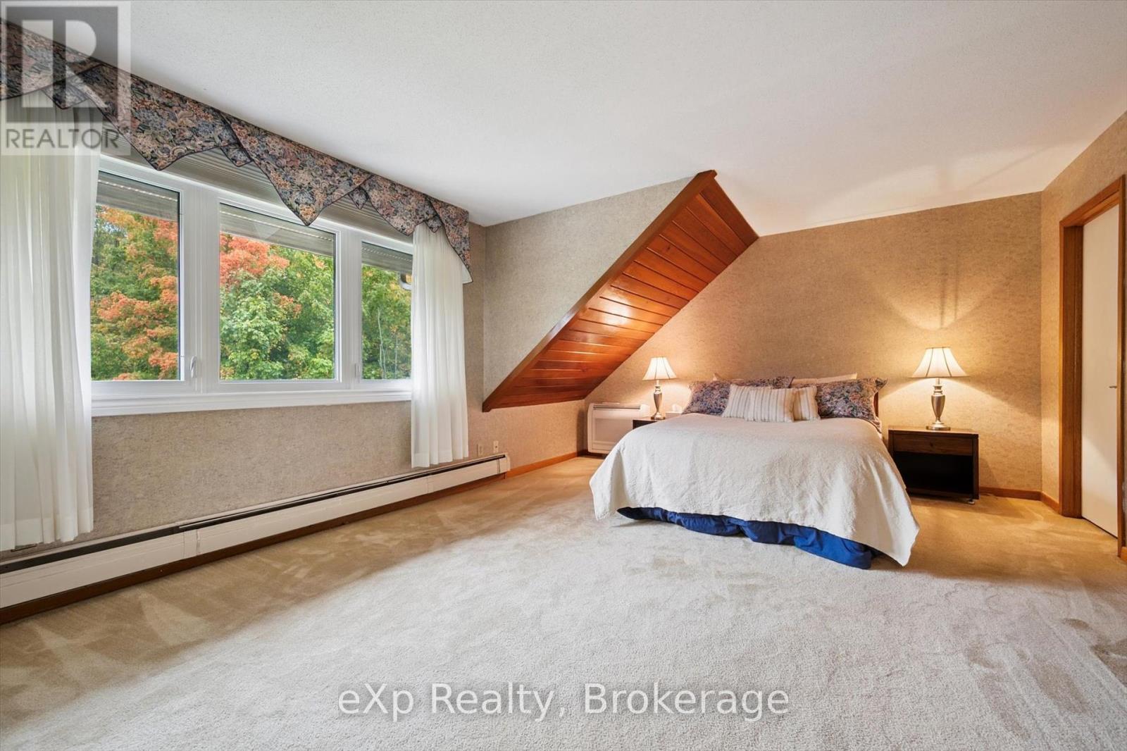 32 Glenholm Drive, Guelph, Ontario  N1L 1C2 - Photo 18 - X12426792