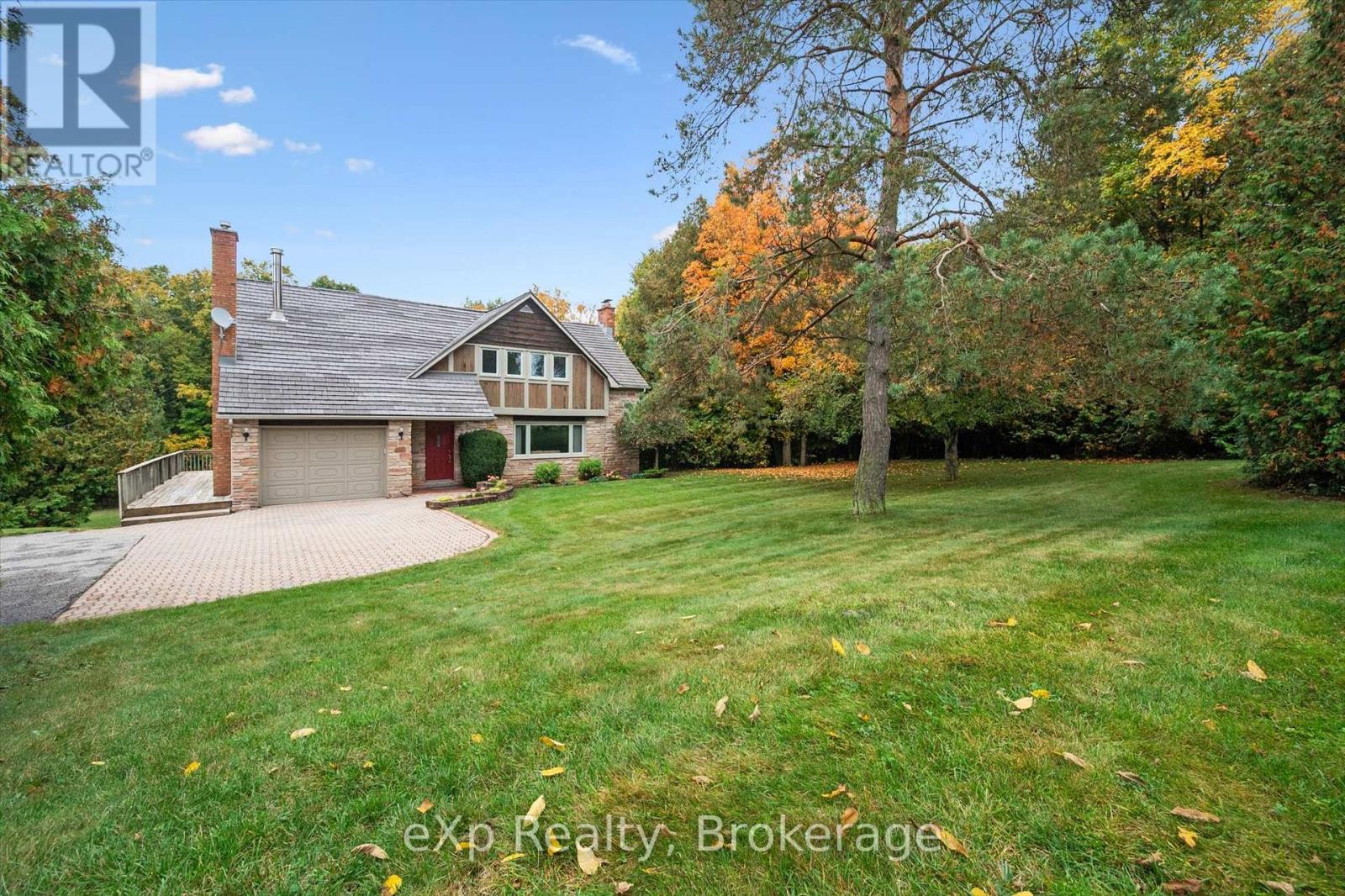 Property at 32 GLENHOLM DRIVE image 2