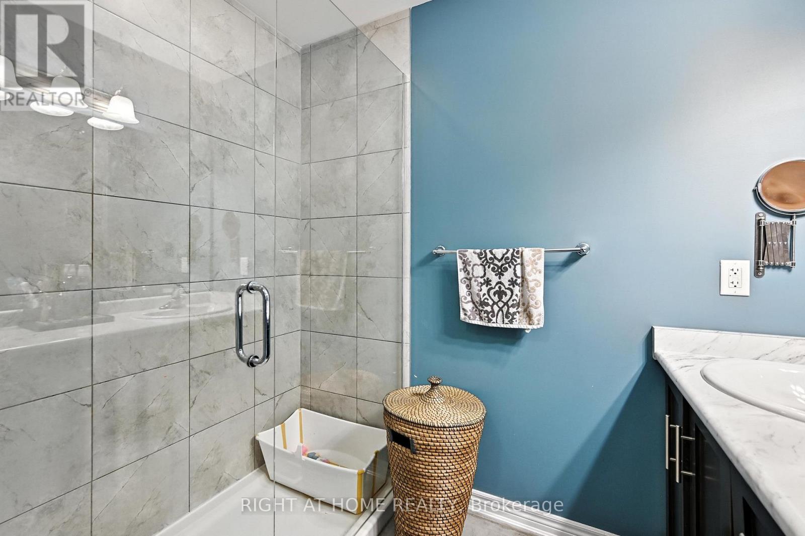29 - 377 Glancaster Road, Hamilton, Ontario  L9G 0G4 - Photo 16 - X12426648