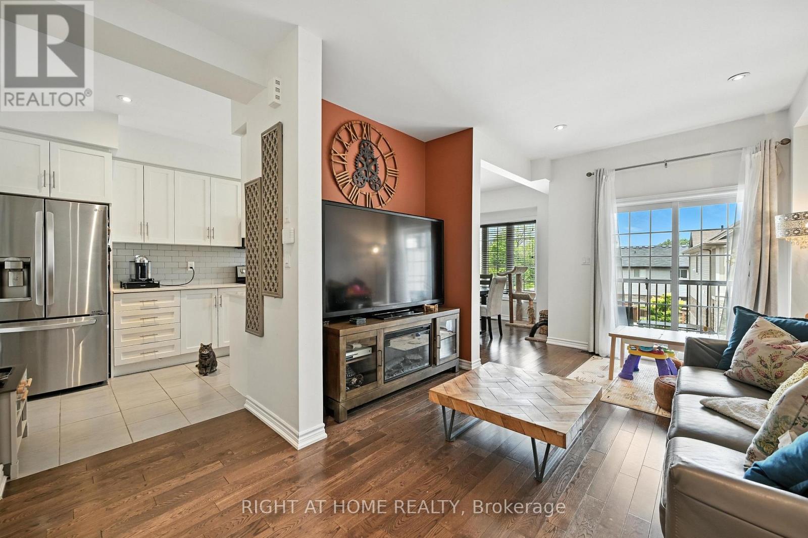 29 - 377 Glancaster Road, Hamilton, Ontario  L9G 0G4 - Photo 6 - X12426648