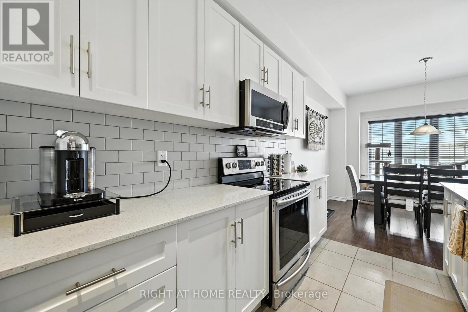29 - 377 Glancaster Road, Hamilton, Ontario  L9G 0G4 - Photo 9 - X12426648