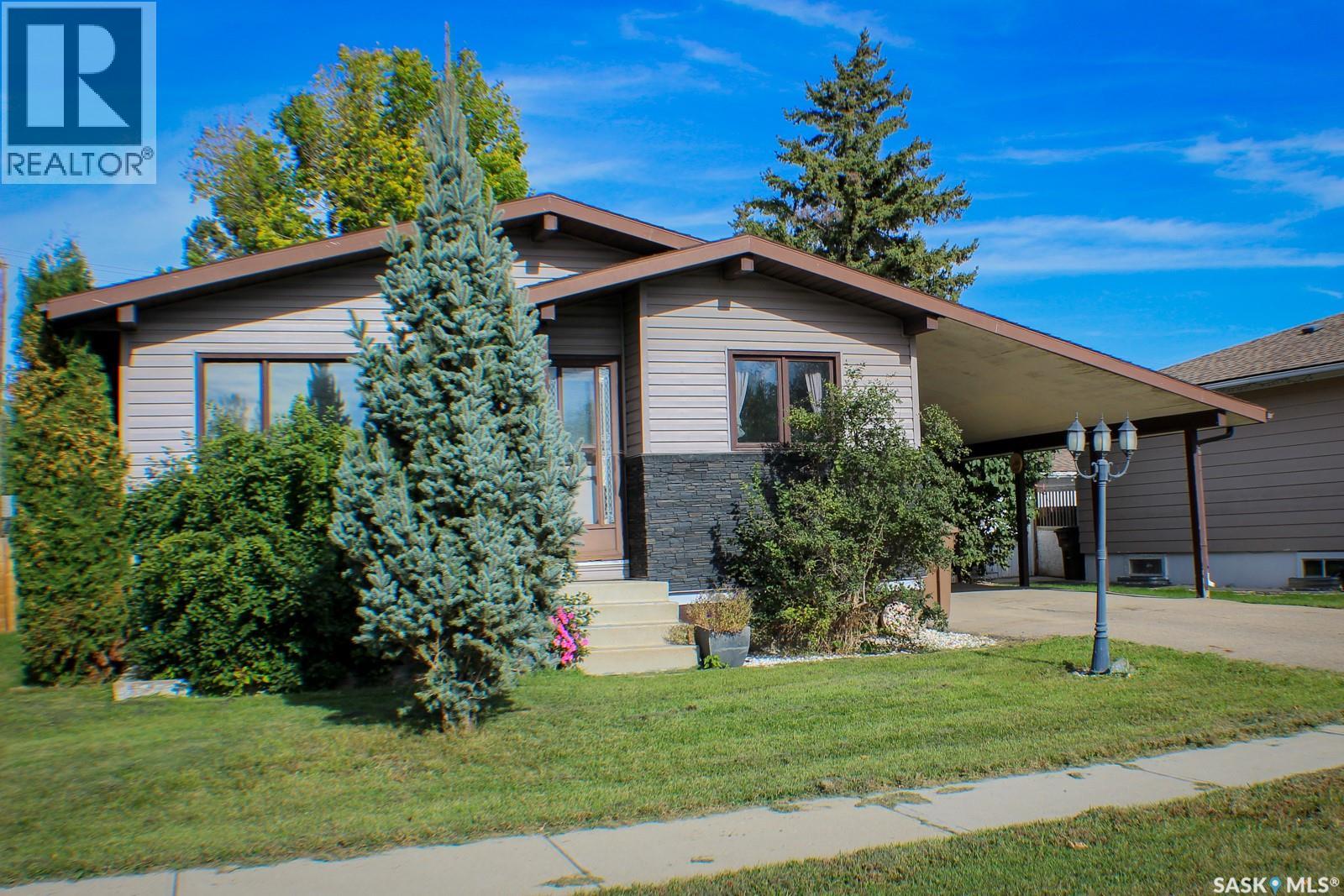 315 Kinistino Avenue W, Kinistino, Saskatchewan  S0J 1H0 - Photo 3 - SK019246