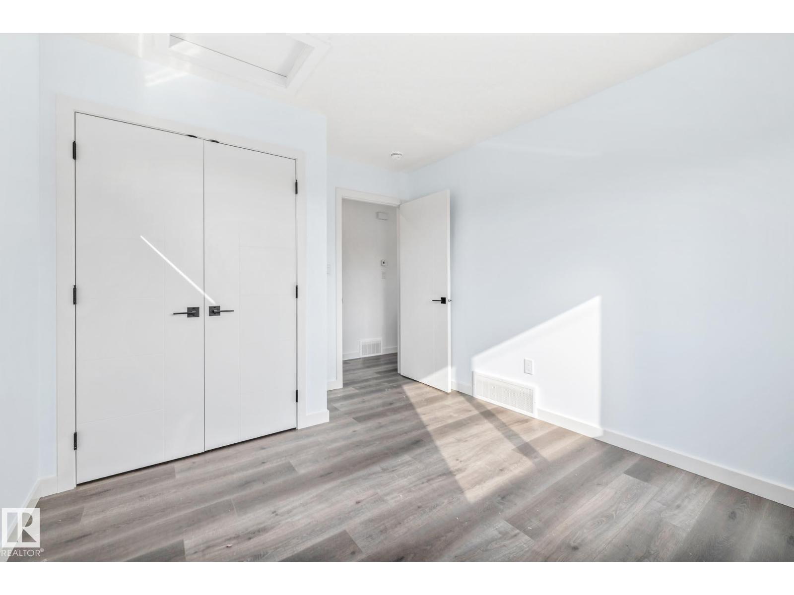 #g1 15120 93 Av Nw, Edmonton, Alberta  T5R 5Z8 - Photo 9 - E4459465