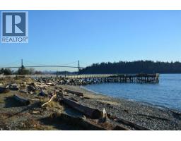 205 1331 MARINE DRIVE, West Vancouver, British Columbia