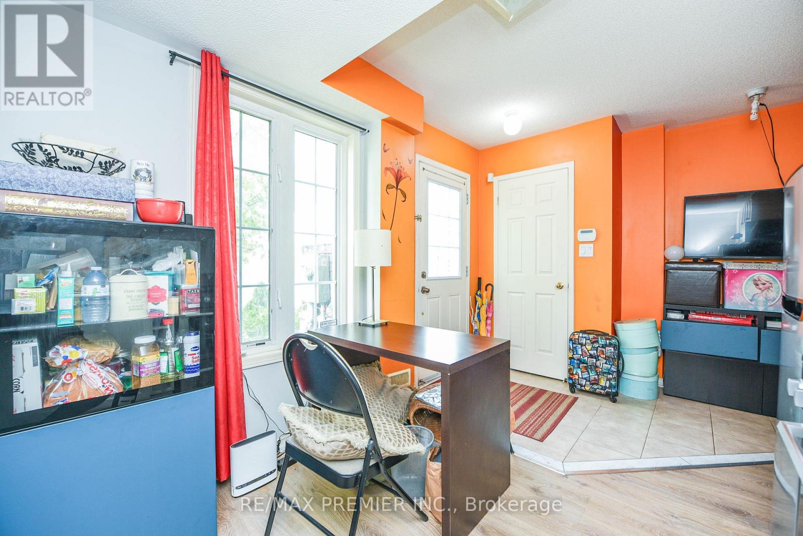 163 Torbarrie Road, Toronto, Ontario  M3L 1G8 - Photo 10 - W12371367