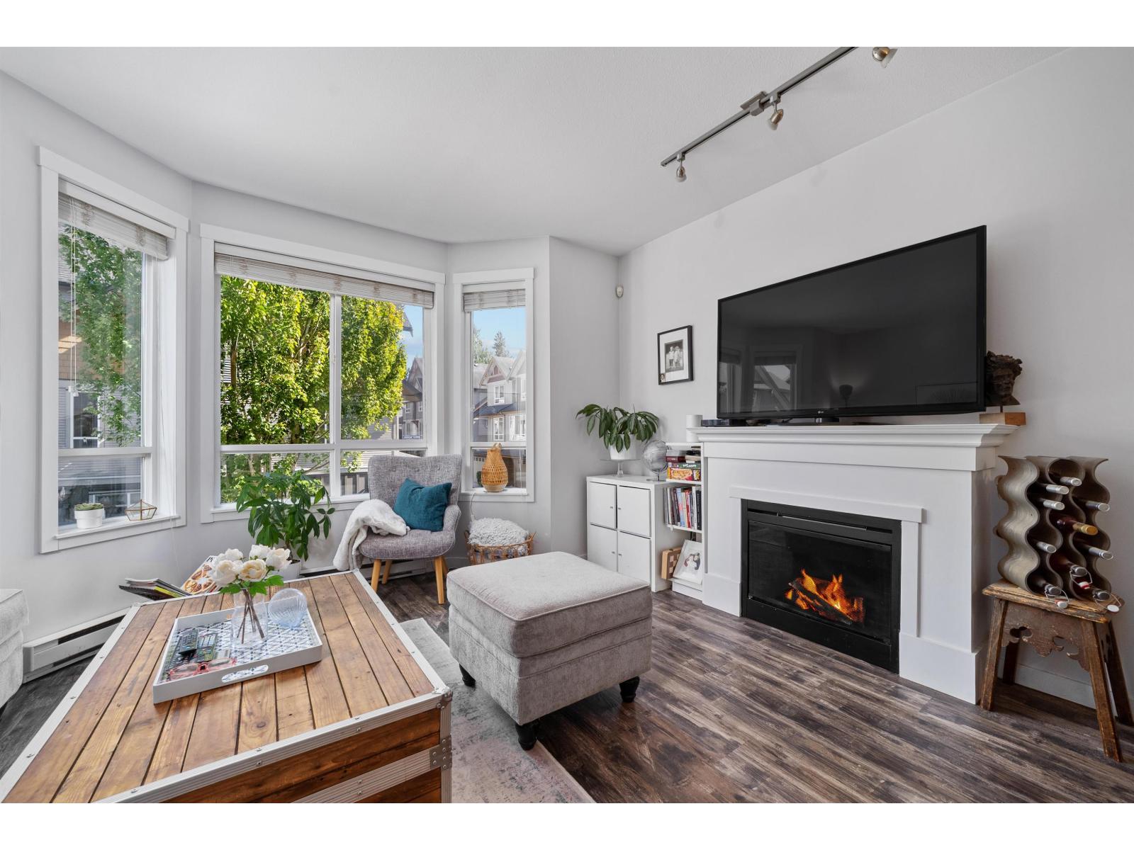 31 16789 60 Avenue, Surrey, British Columbia  V3S 1S8 - Photo 1 - R3052300